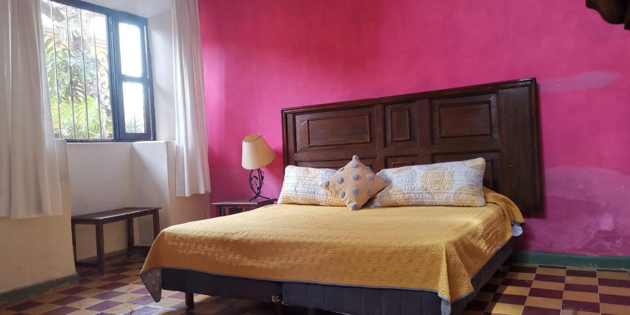 Hotel Sautto Сан Мигел де Аленде Екстериор снимка
